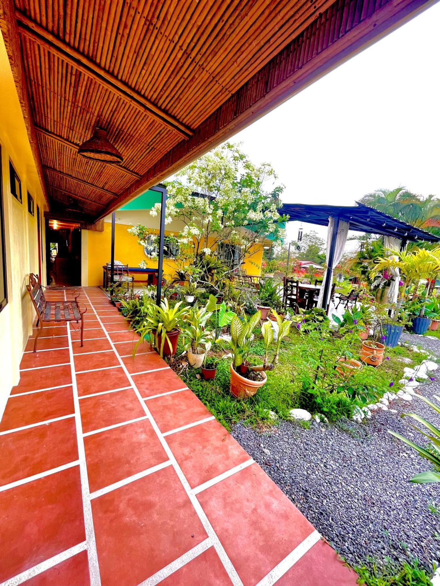 Hotel Tierra De Volcanes La Fortuna Kültér fotó