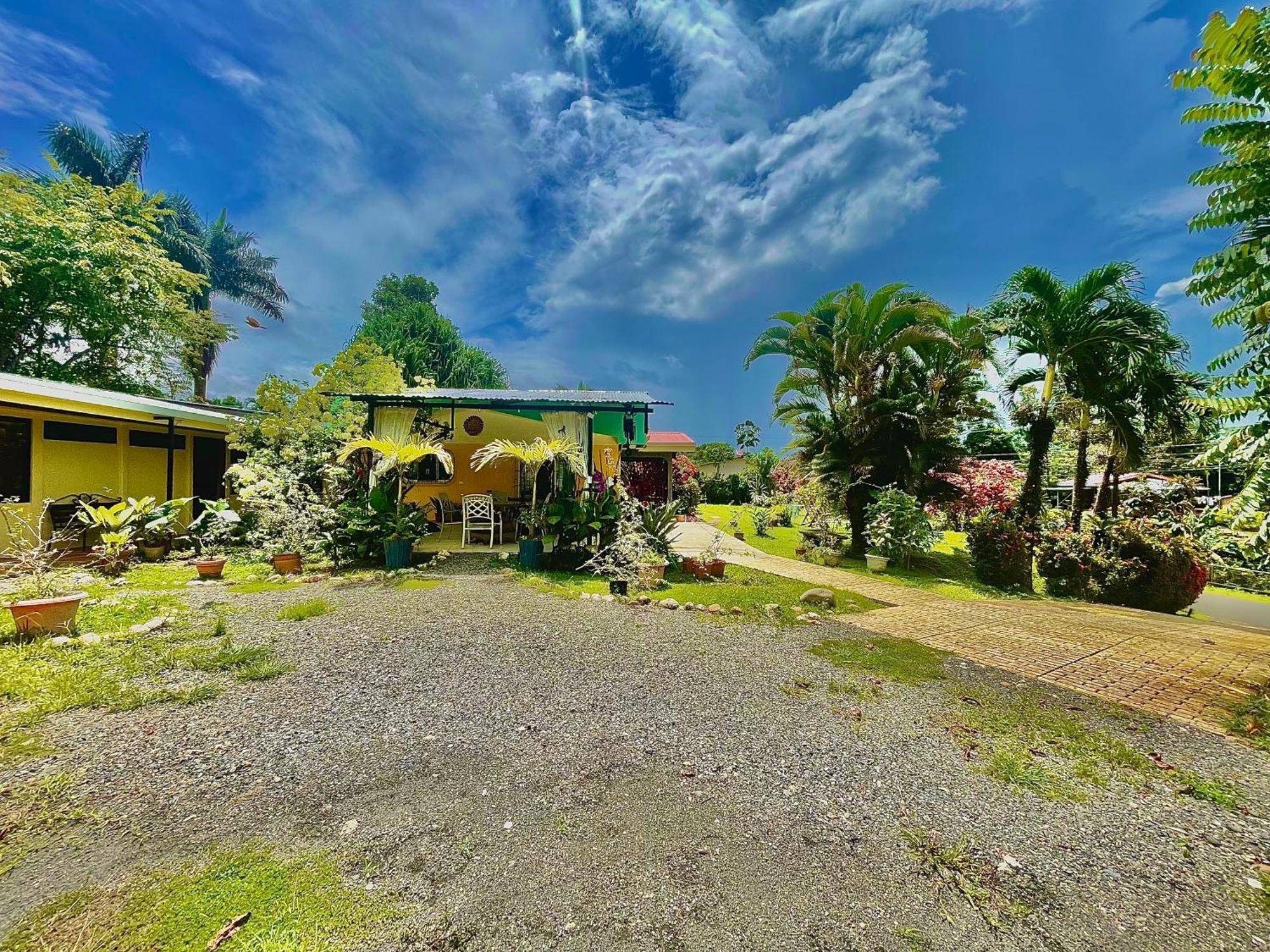 Hotel Tierra De Volcanes La Fortuna Kültér fotó
