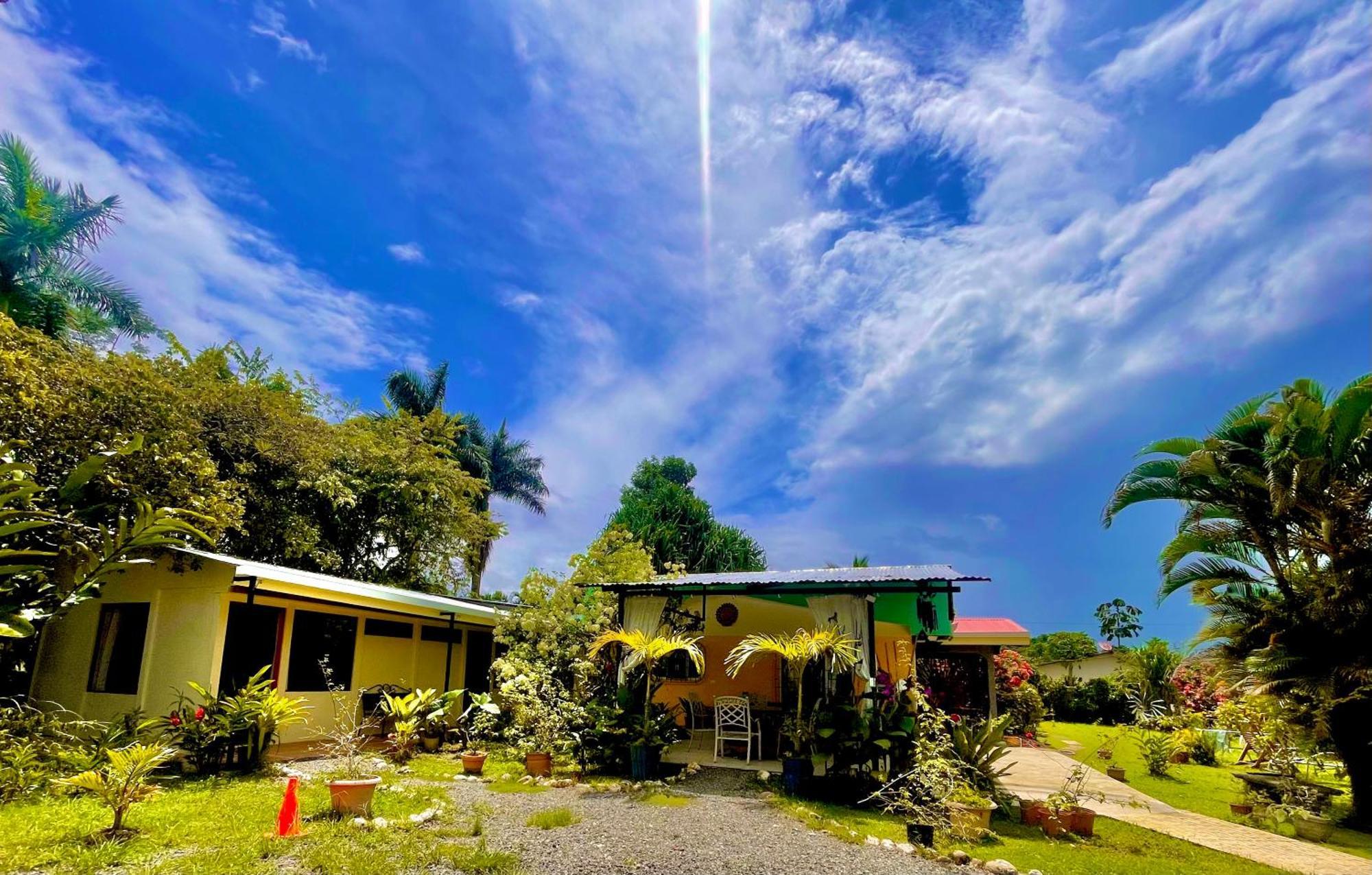 Hotel Tierra De Volcanes La Fortuna Kültér fotó